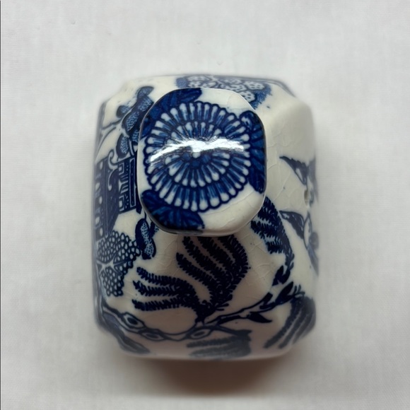 Vintage Moriyama Blue Willow Tea Pot - Picture 9 of 10